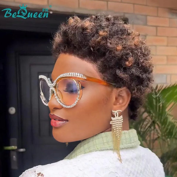 Königin Perücke „Saluly“ Pixie Noir Mix braun lockig ohne Kleber gewellt Fertig zu tragen 100 % menschliche Haare