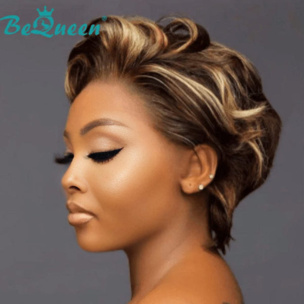 BeQueen Pixie Perücke mit kurzem Spitzenlocken-T-Teil 13x1x6 in honigbrauner Farbe 