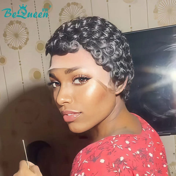 Bequeen Perücke „Chioma“ Pixie schwarz lockig ohne Kleber Ready-to-wear Seitenscheitel