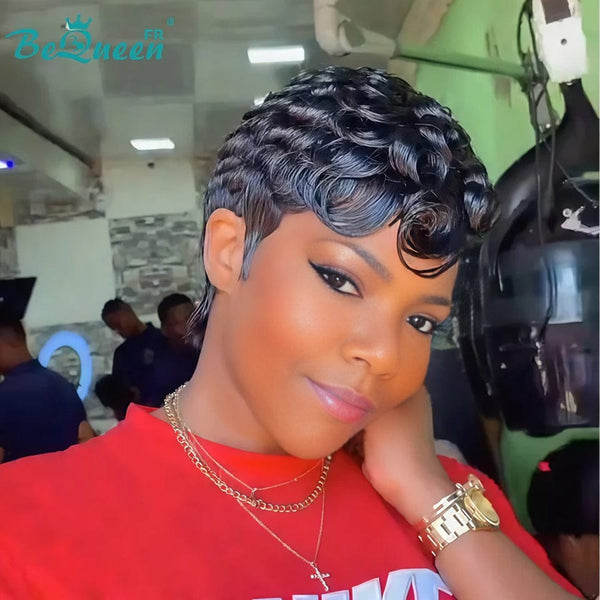 Bequeen Peluca "Suwa" Pixie negro Sin pegamento Frontal En encaje Con raya al lado