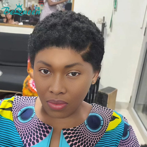 BeQueen "Edwina" Perruque court afro avec raie du côté avec Lace Frontale 13x4 sans colle